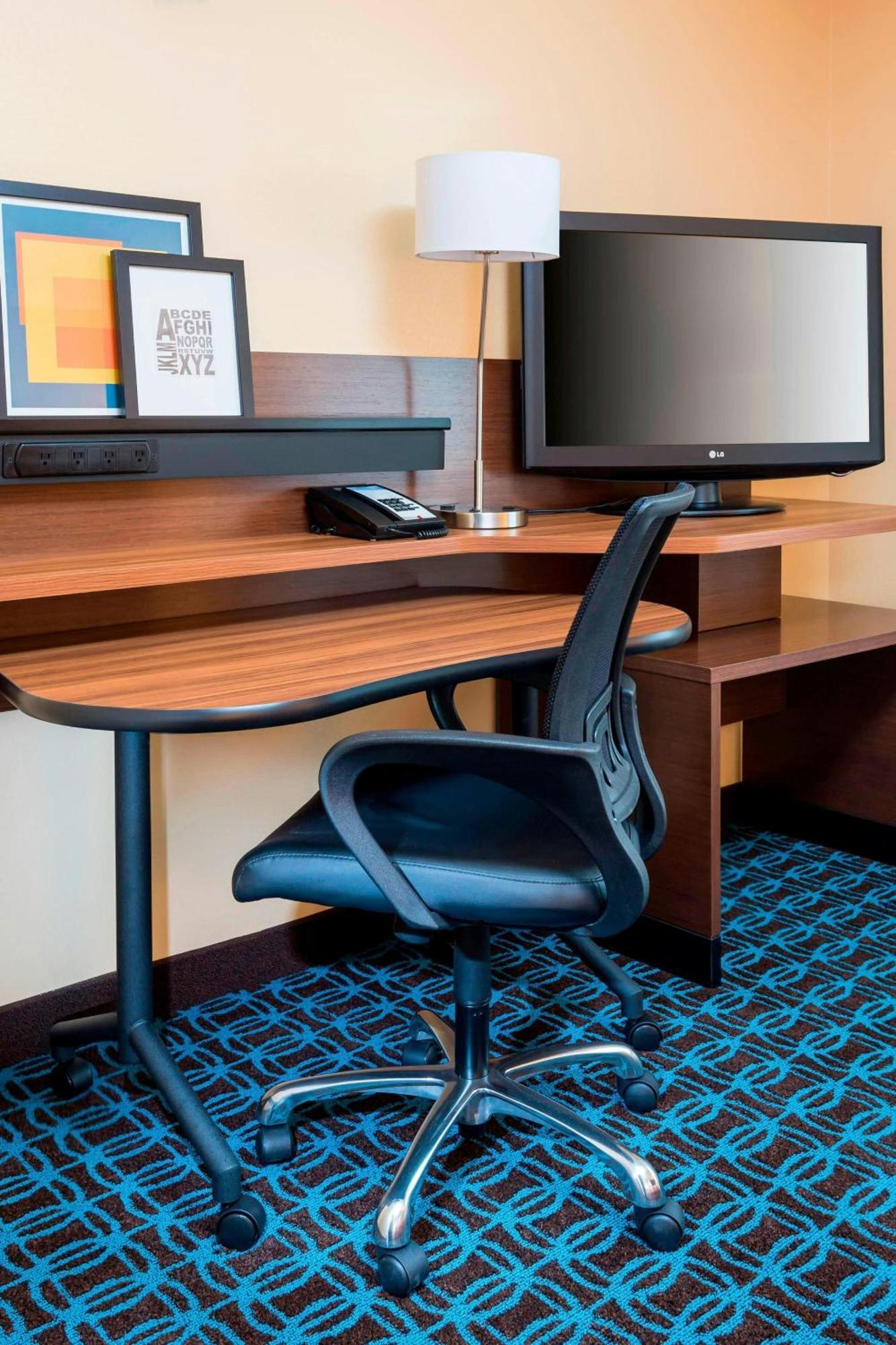 Fairfield Inn & Suites Тайлер Экстерьер фото