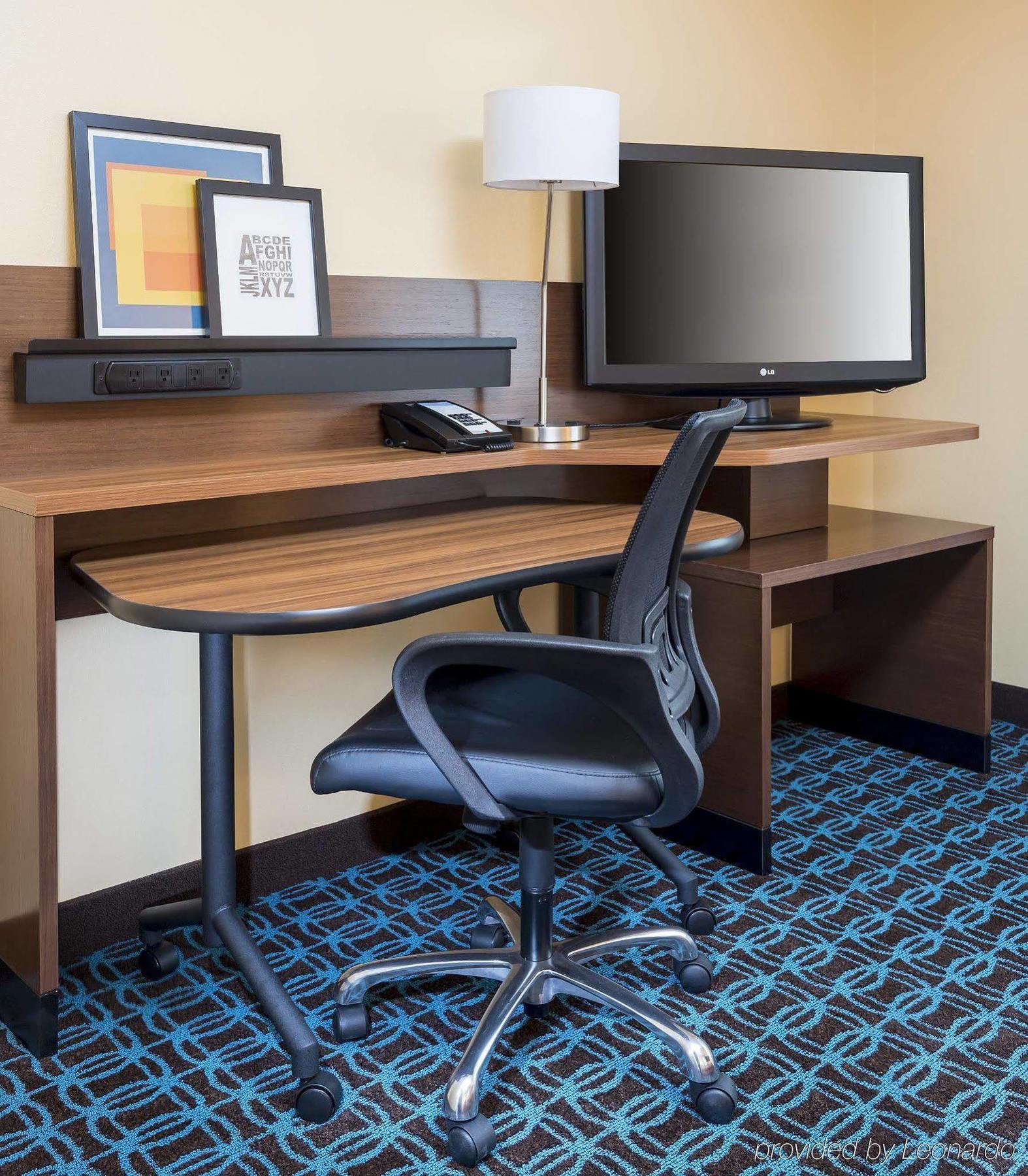 Fairfield Inn & Suites Тайлер Экстерьер фото